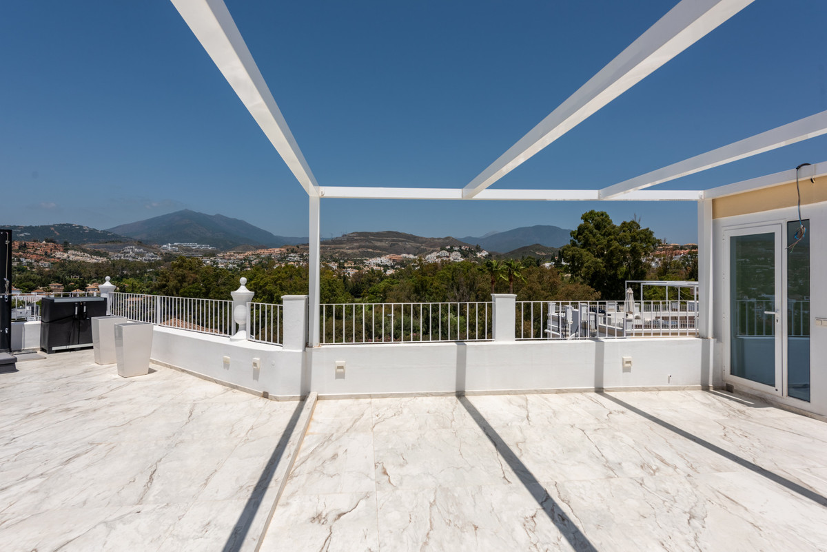 Huis te koop in Nueva Andalucía | 3 slaapkamers H5347531