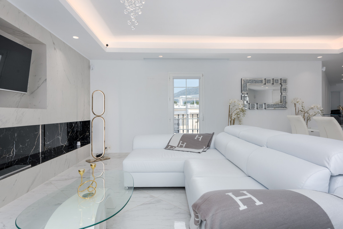 Huis te koop in Nueva Andalucía | 3 slaapkamers H5347531