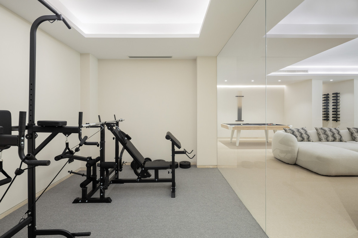 Huis te koop in Nueva Andalucía | 5 slaapkamers H5347570