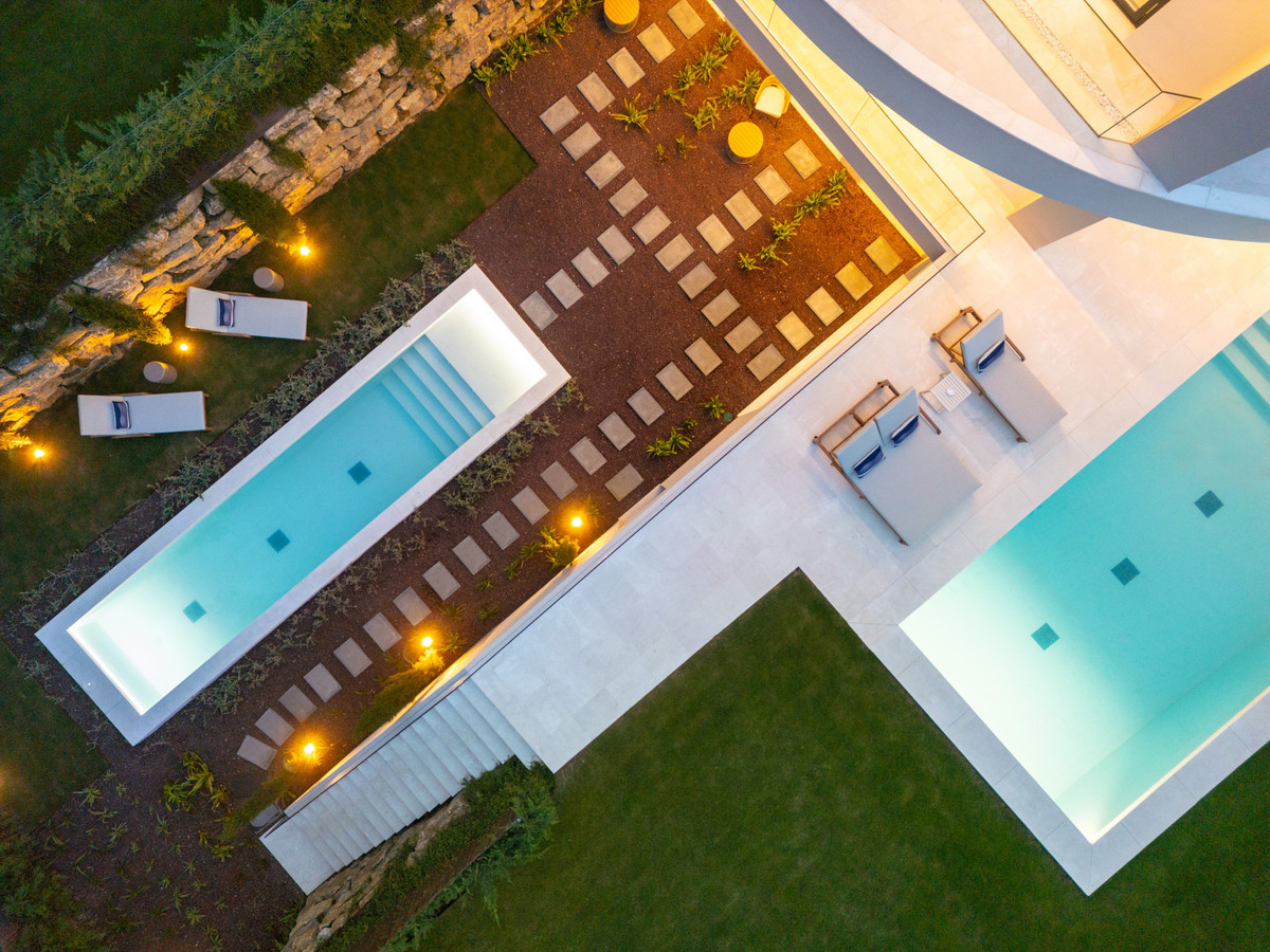 Huis te koop in Nueva Andalucía | 5 slaapkamers H5347570