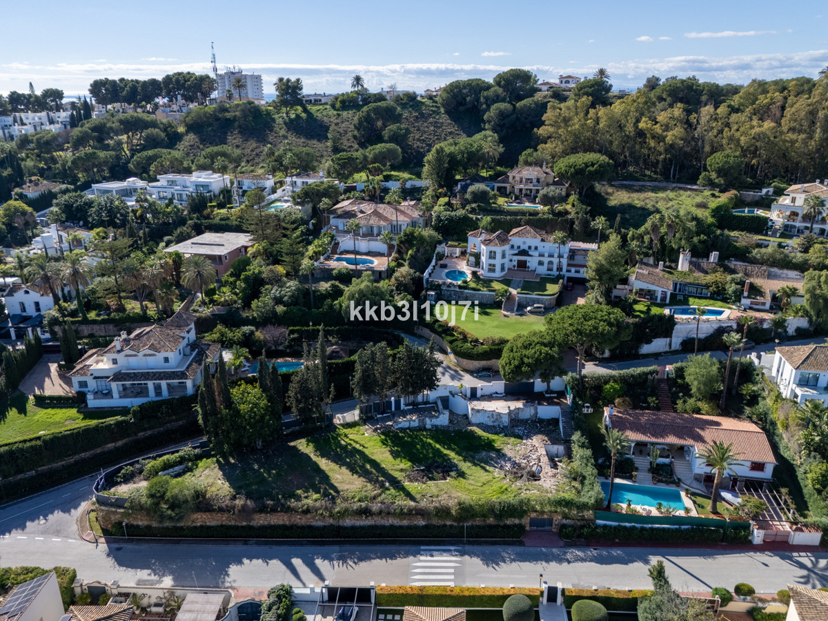 Huis te koop in Nueva Andalucía | 6 slaapkamers H5348236