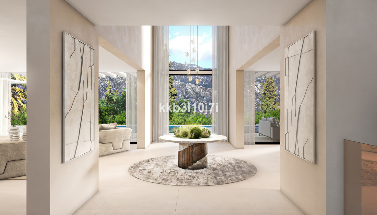 Huis te koop in Nueva Andalucía | 6 slaapkamers H5348236