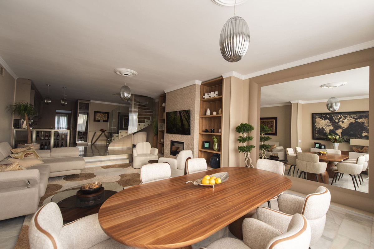 Huis te koop in Nueva Andalucía | 3 slaapkamers H5348839