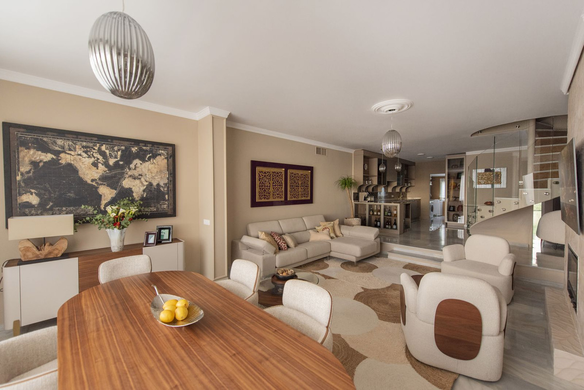 Huis te koop in Nueva Andalucía | 3 slaapkamers H5348839