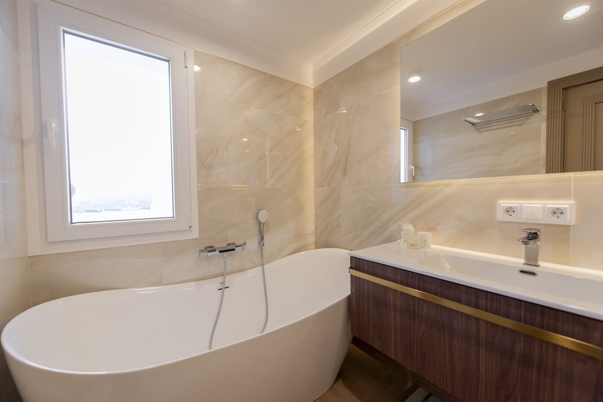 Huis te koop in Nueva Andalucía | 3 slaapkamers H5348839