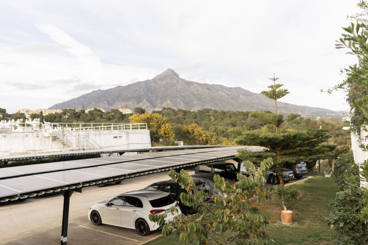 Huis te koop in Nueva Andalucía | 3 slaapkamers H5348839