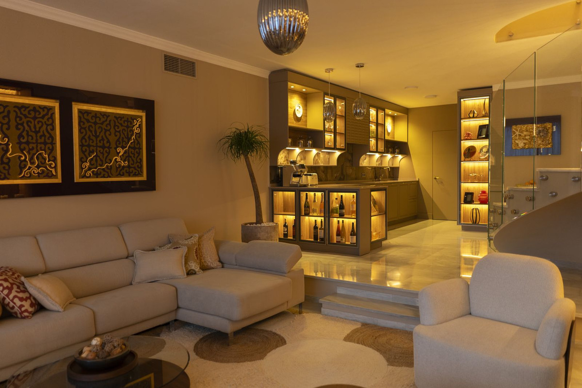 Huis te koop in Nueva Andalucía | 3 slaapkamers H5348839