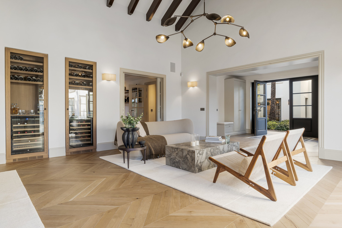 Huis te koop in Nueva Andalucía | 5 slaapkamers H5352754