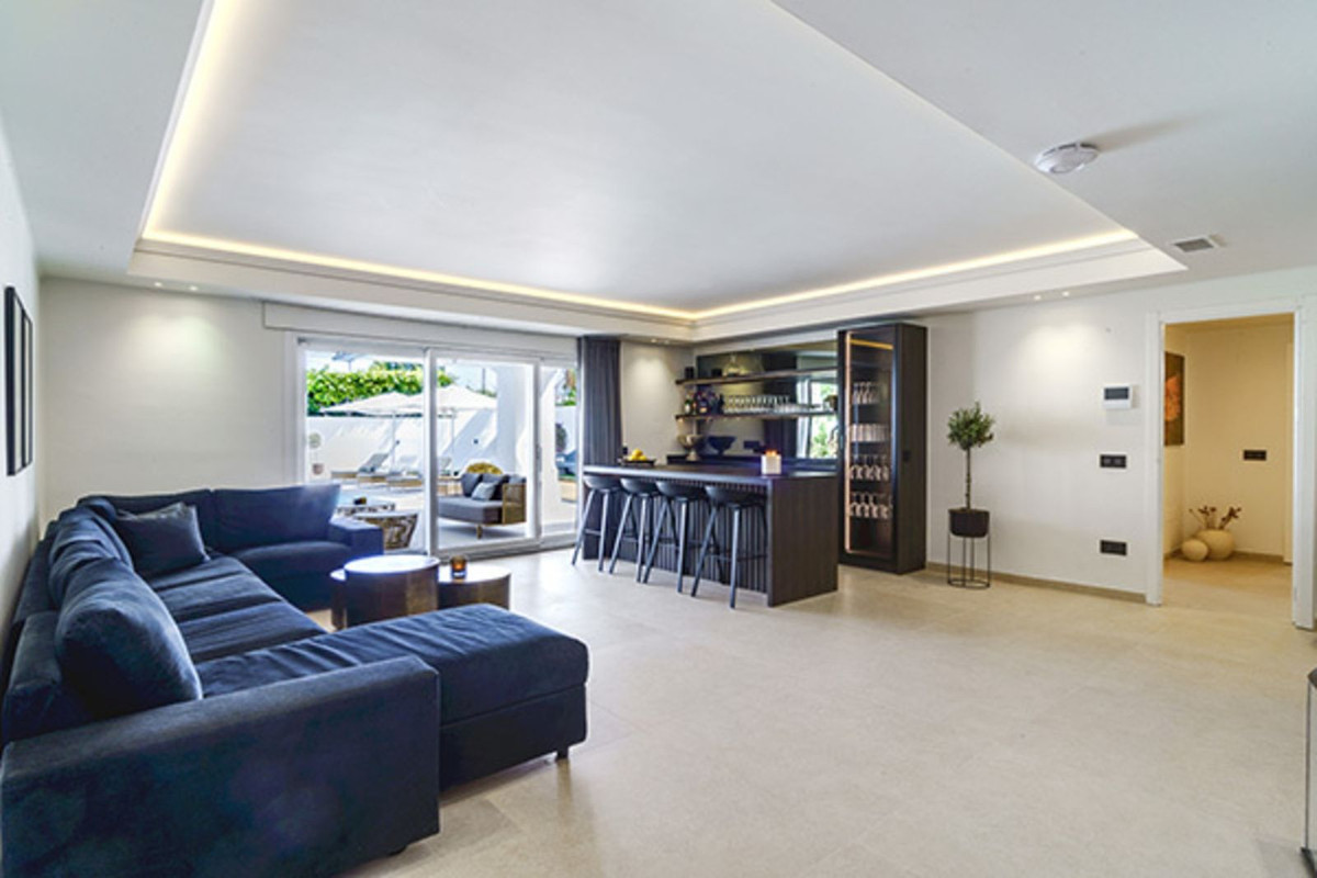 Huis te koop in Nueva Andalucía | 5 slaapkamers H5353702