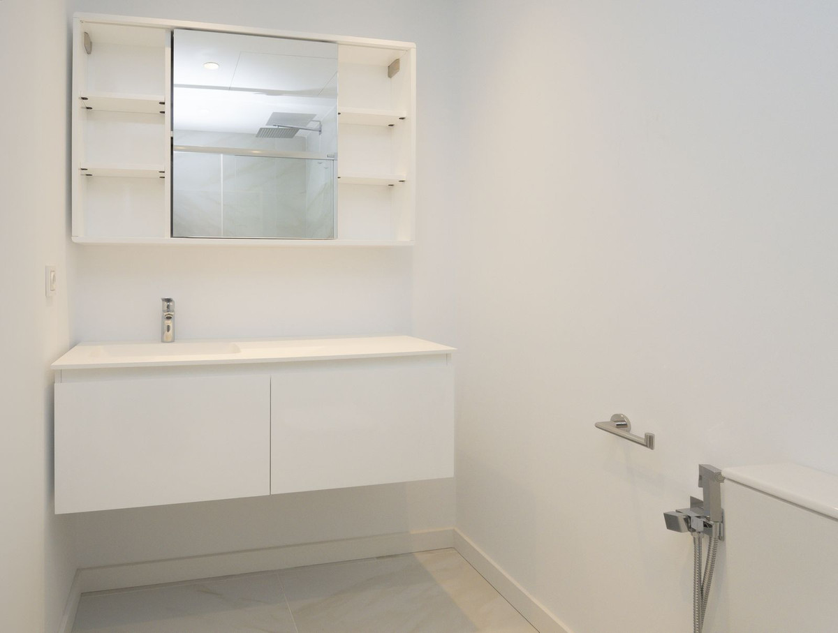 Huis te koop in Nueva Andalucía | 4 slaapkamers H5358454