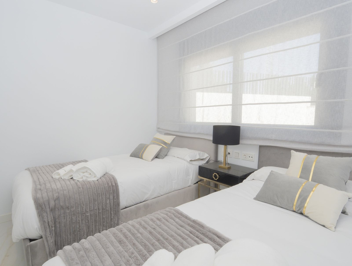 Huis te koop in Nueva Andalucía | 4 slaapkamers H5358454
