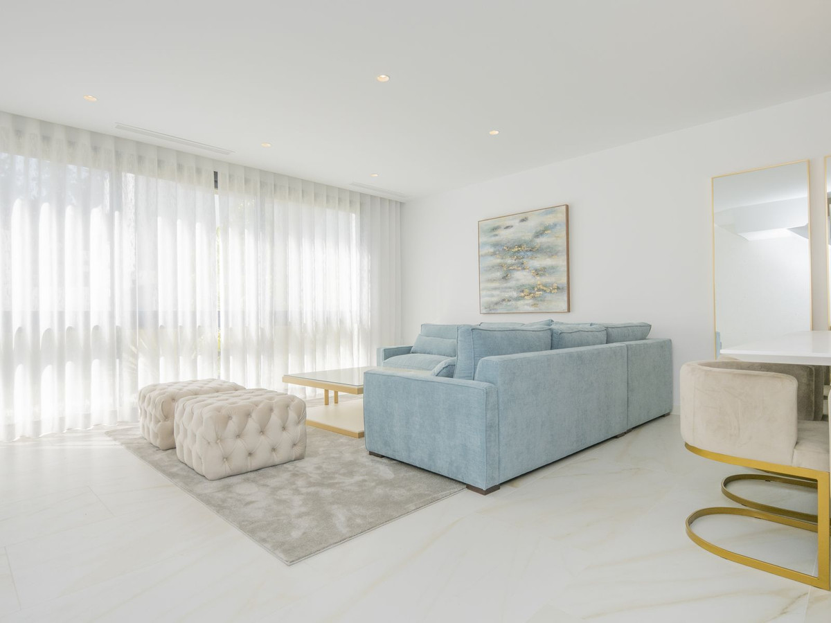 Huis te koop in Nueva Andalucía | 4 slaapkamers H5358454