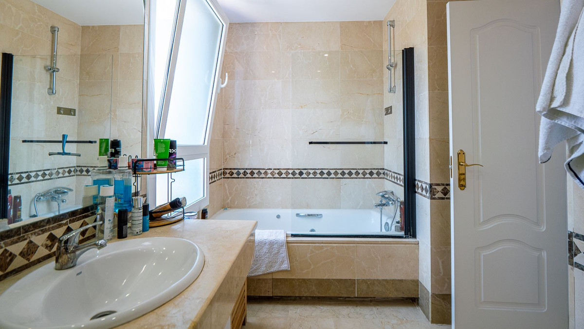 Huis te koop in Nueva Andalucía | 2 slaapkamers H5359711