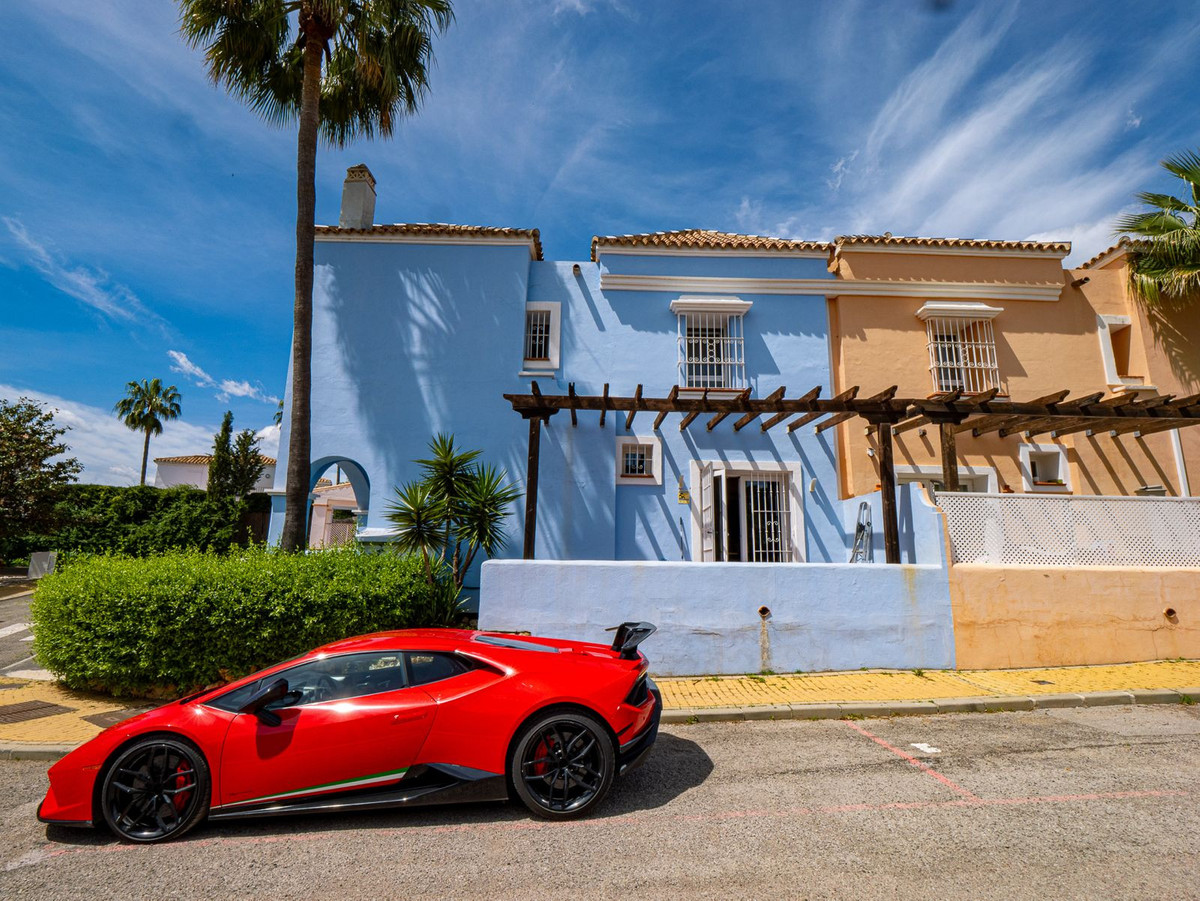 Huis te koop in Nueva Andalucía | 2 slaapkamers H5359711