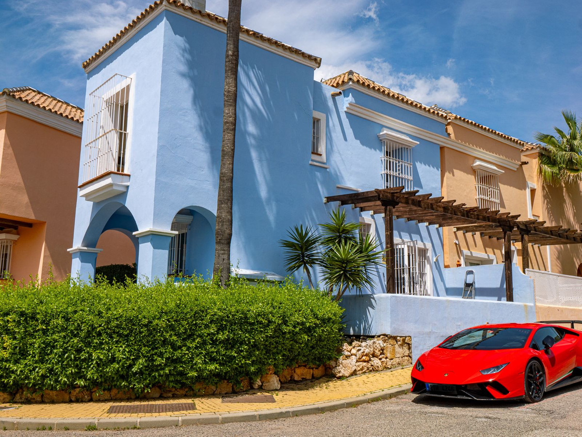 Huis te koop in Nueva Andalucía | 2 slaapkamers H5359711