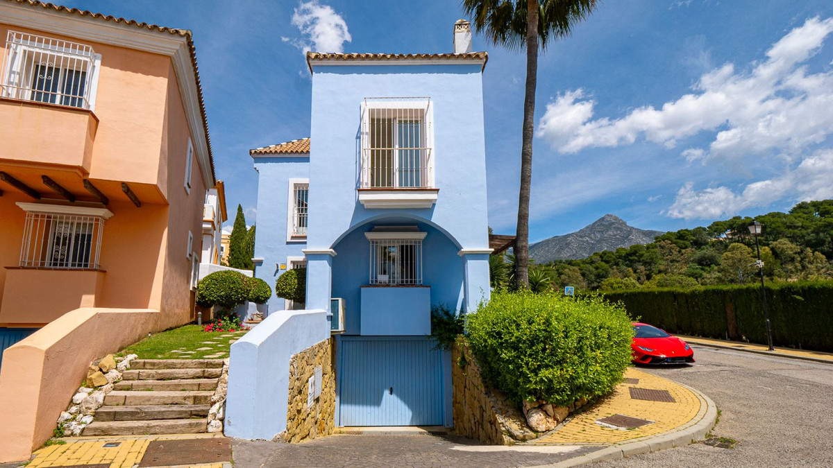 Huis te koop in Nueva Andalucía | 2 slaapkamers H5359711