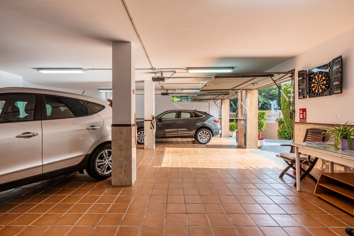 Huis te koop in Nueva Andalucía | 5 slaapkamers H5366833