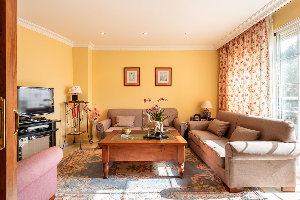 Huis te koop in Nueva Andalucía | 5 slaapkamers H5366833