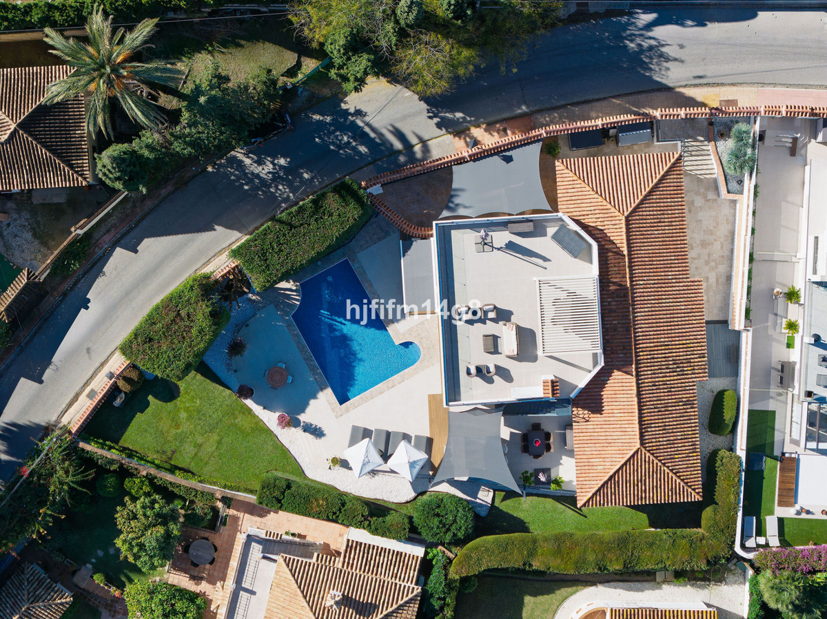 Huis te koop in Nueva Andalucía | 4 slaapkamers H5373121