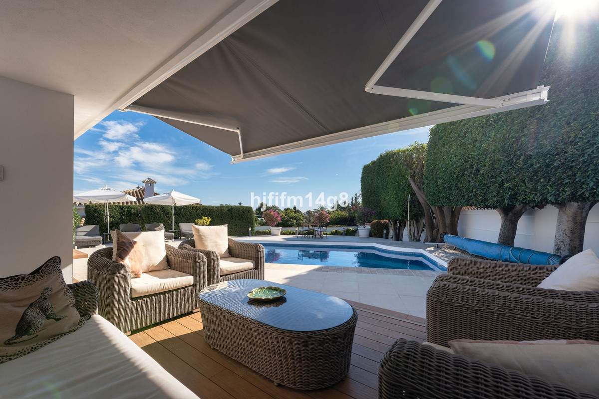 Huis te koop in Nueva Andalucía | 4 slaapkamers H5373121