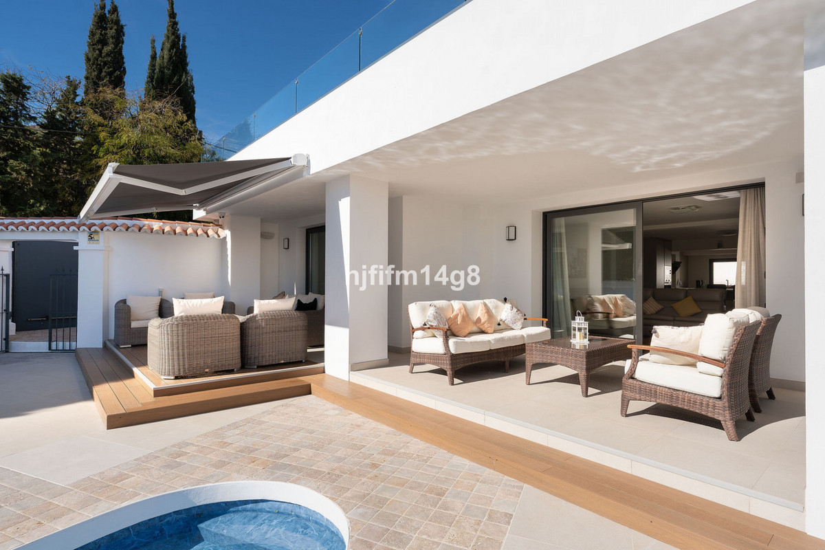 Huis te koop in Nueva Andalucía | 4 slaapkamers H5373121
