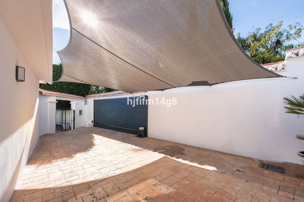 Huis te koop in Nueva Andalucía | 4 slaapkamers H5373121