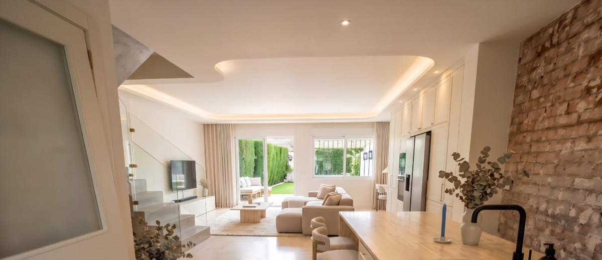 Huis te koop in Nueva Andalucía | 3 slaapkamers H5373331