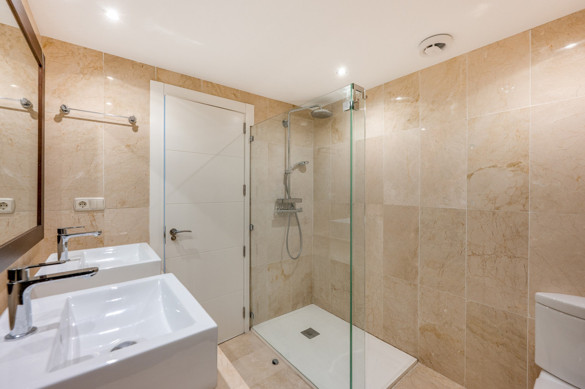 Huis te koop in Nueva Andalucía | 3 slaapkamers H5374426