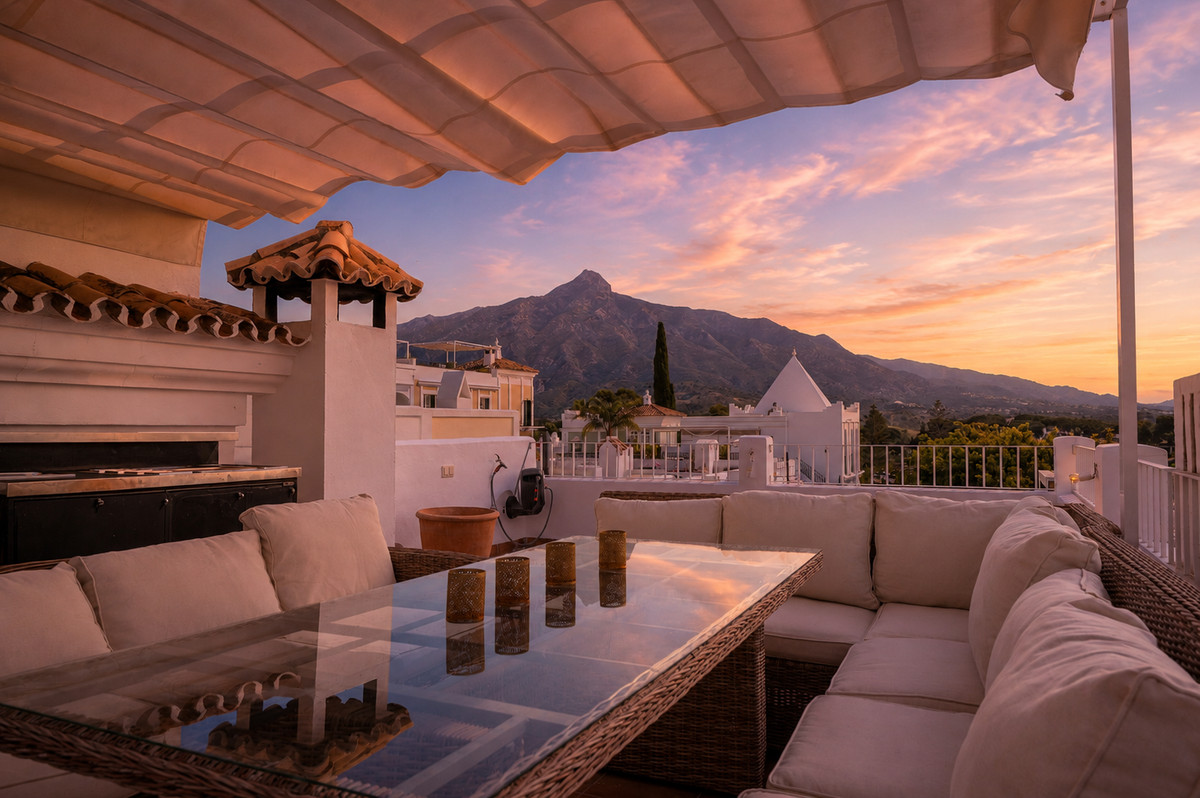 Huis te koop in Nueva Andalucía | 3 slaapkamers H5374426