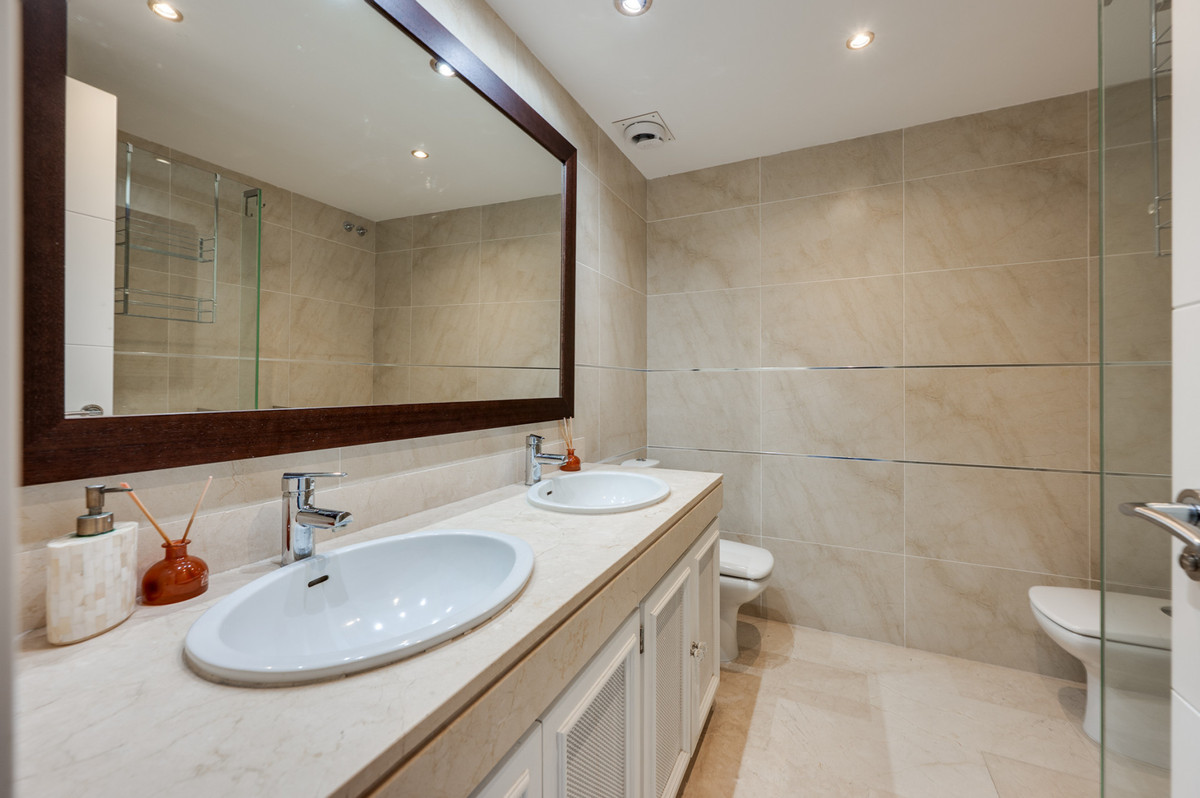 Huis te koop in Nueva Andalucía | 3 slaapkamers H5374426