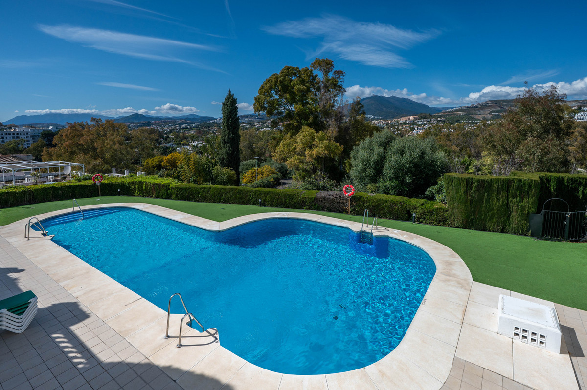 Huis te koop in Nueva Andalucía | 3 slaapkamers H5374426