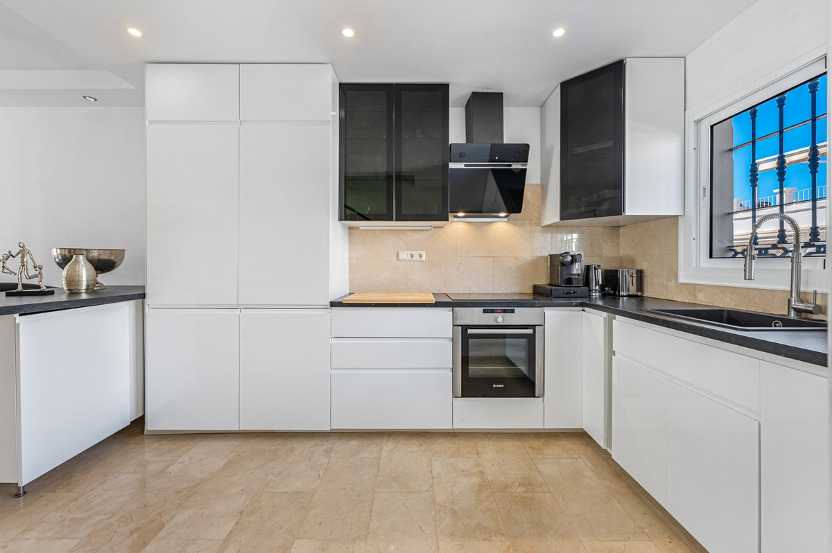 Huis te koop in Nueva Andalucía | 3 slaapkamers H5374426