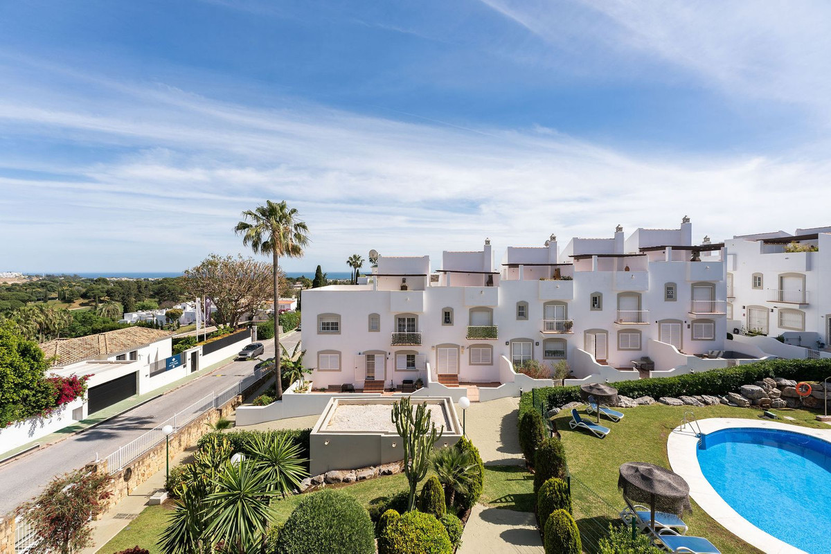 Huis te koop in Nueva Andalucía | 4 slaapkamers H5374618
