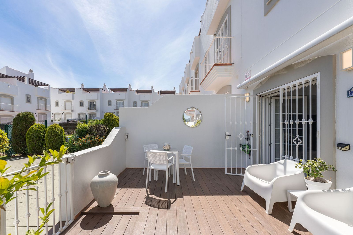 Huis te koop in Nueva Andalucía | 4 slaapkamers H5374618