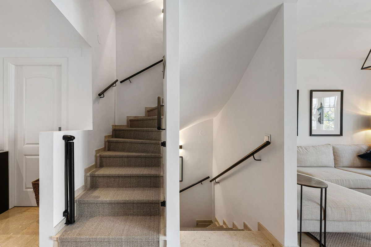 Huis te koop in Nueva Andalucía | 4 slaapkamers H5374618