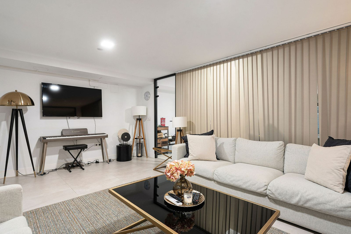Huis te koop in Nueva Andalucía | 4 slaapkamers H5374618