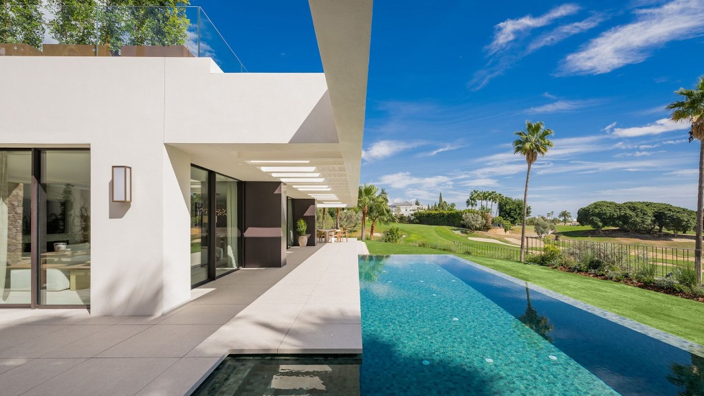 Huis te koop in Nueva Andalucía | 4 slaapkamers H5377189