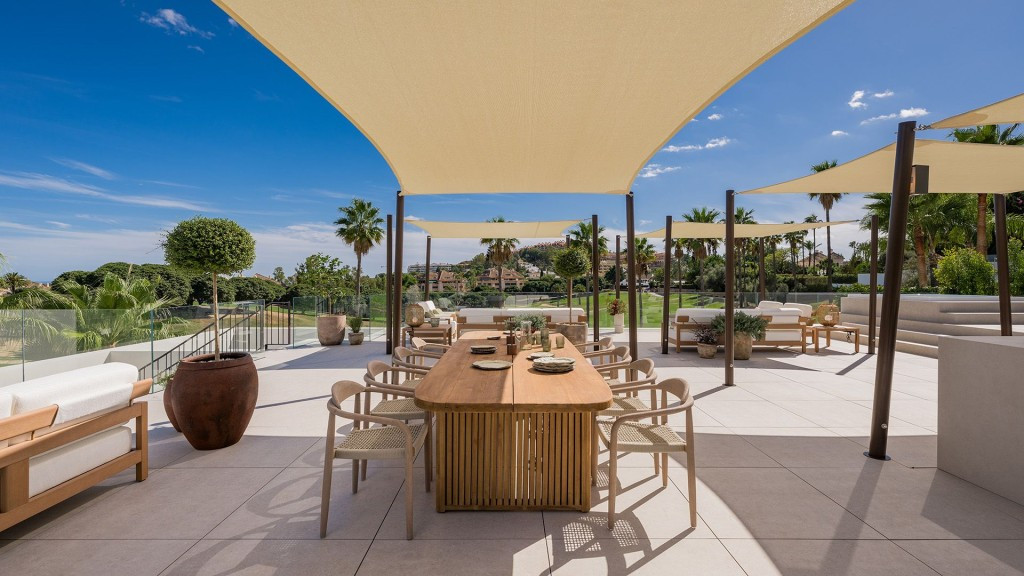 Huis te koop in Nueva Andalucía | 4 slaapkamers H5377189