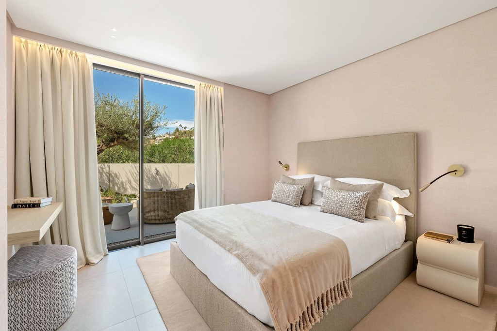 Huis te koop in Nueva Andalucía | 4 slaapkamers H5377189