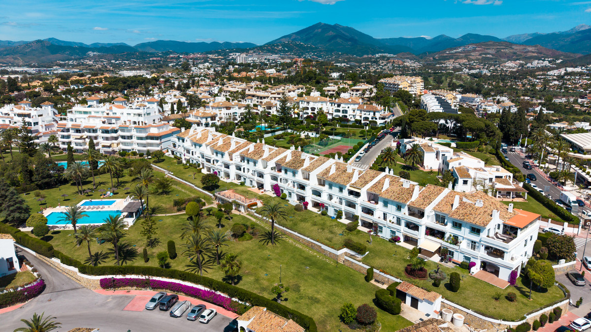 Huis te koop in Nueva Andalucía | 3 slaapkamers H5380672
