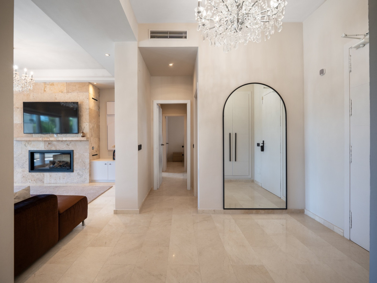 Huis te koop in Nueva Andalucía | 6 slaapkamers H5383045