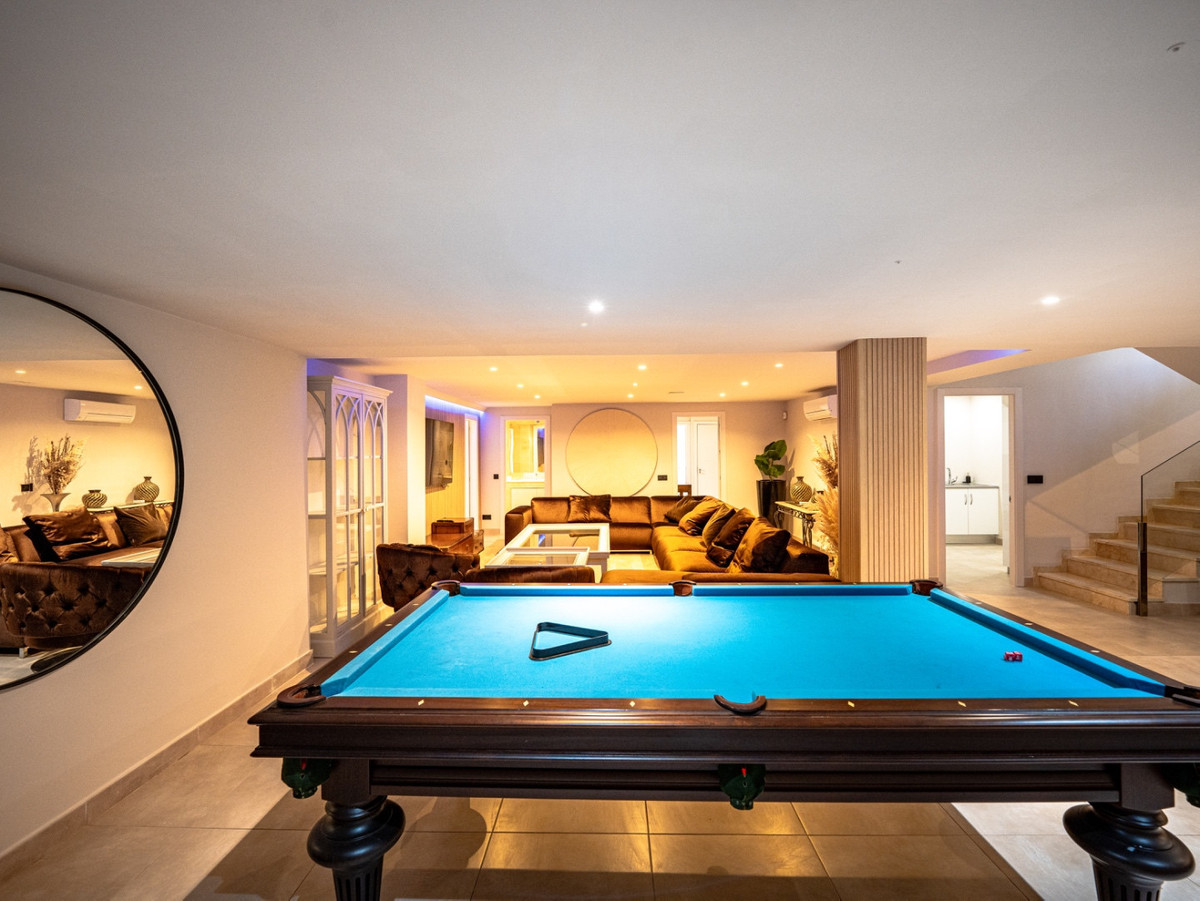 Huis te koop in Nueva Andalucía | 6 slaapkamers H5383045