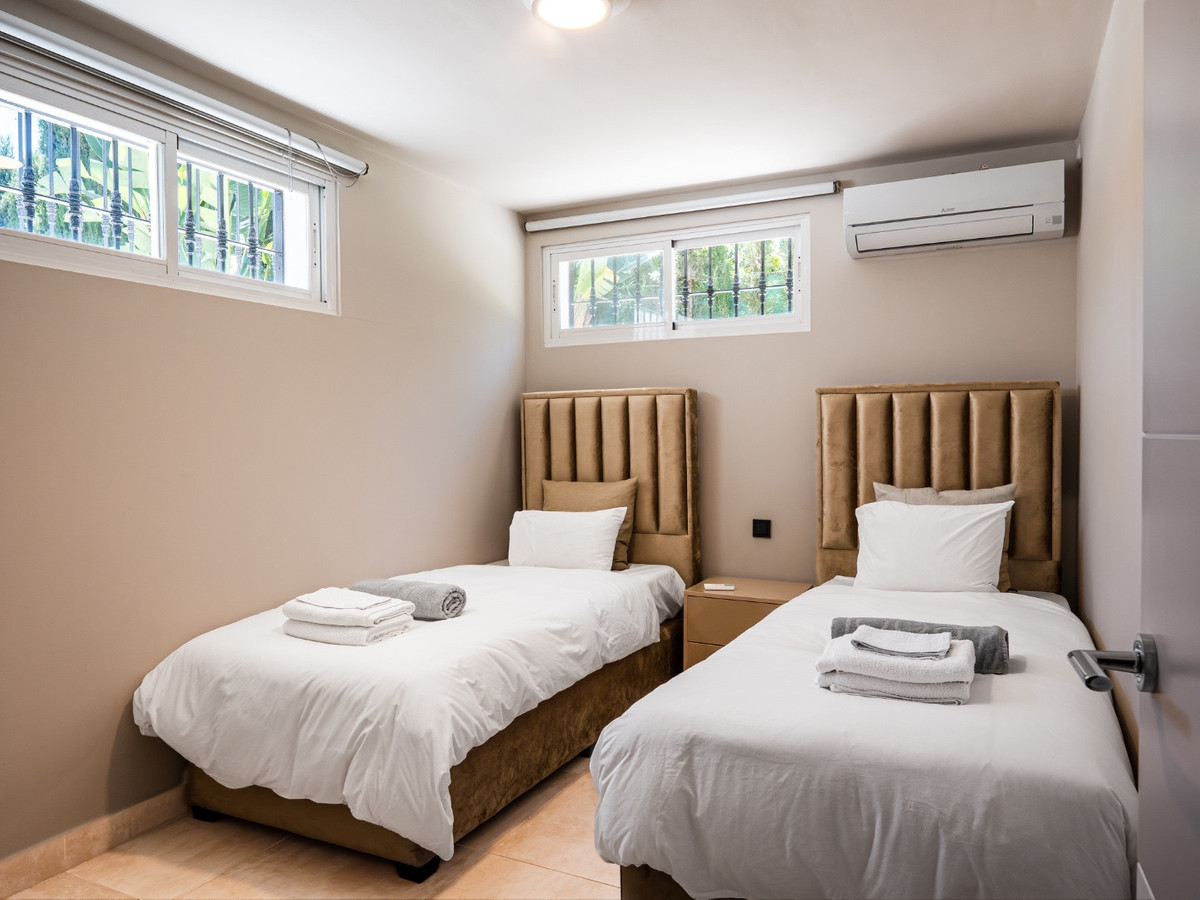 Huis te koop in Nueva Andalucía | 6 slaapkamers H5383045
