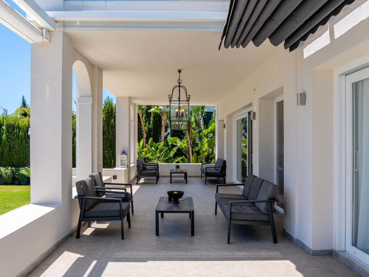 Huis te koop in Nueva Andalucía | 6 slaapkamers H5383045