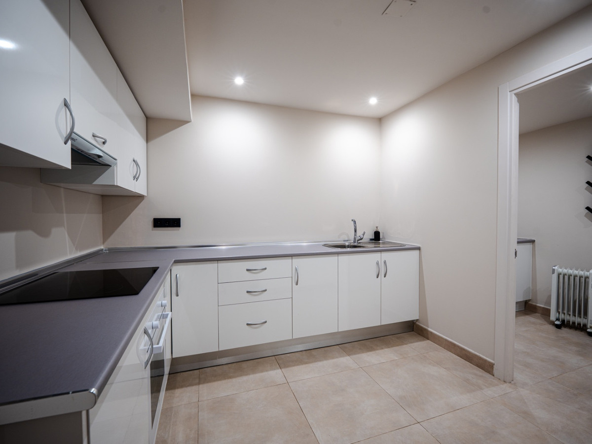 Huis te koop in Nueva Andalucía | 6 slaapkamers H5383045