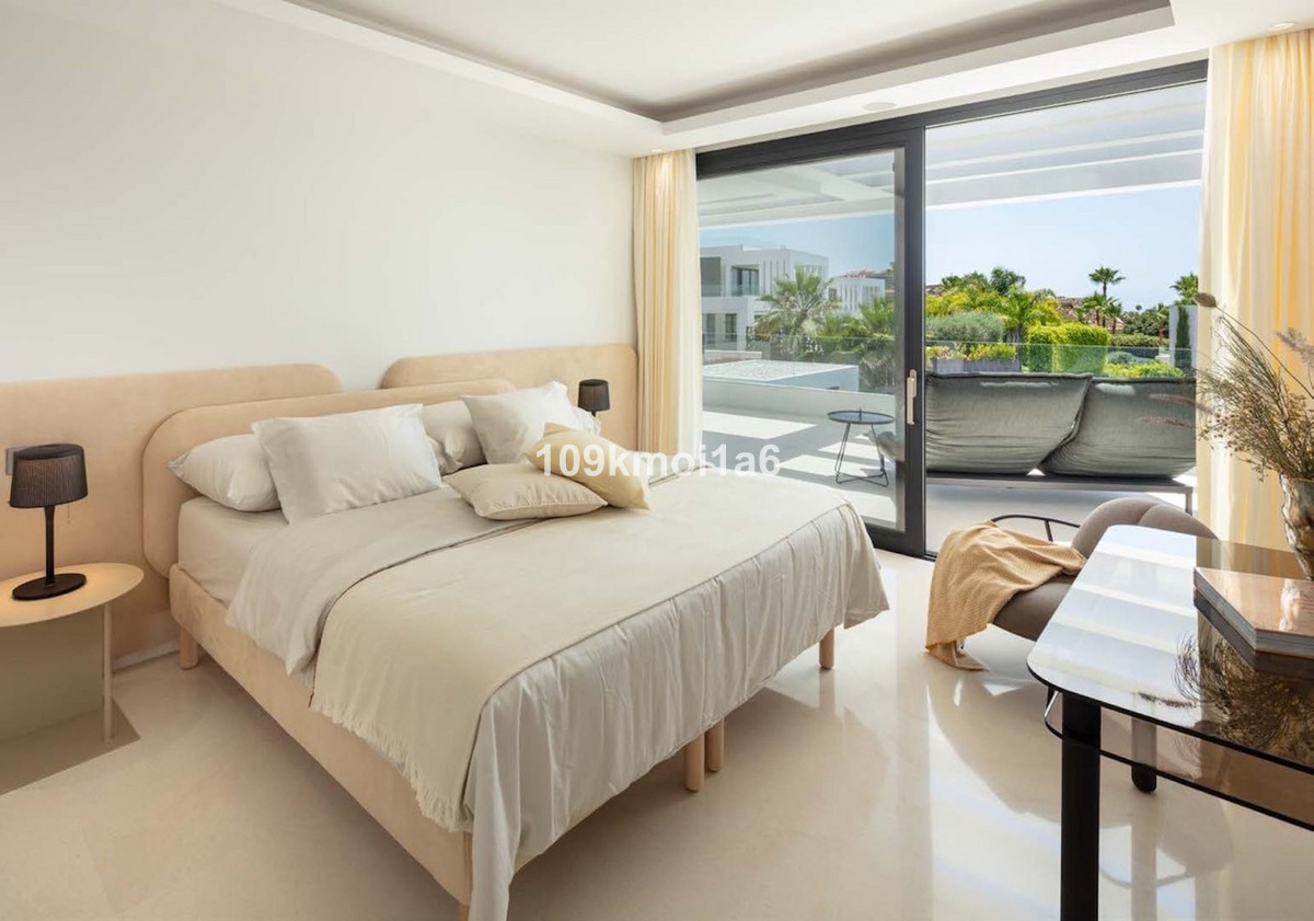 Huis te koop in Nueva Andalucía | 5 slaapkamers H5387074