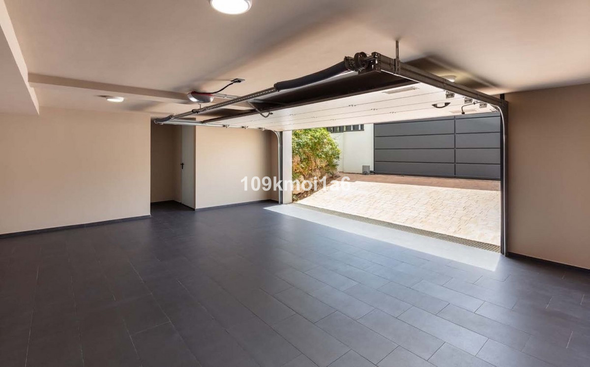 Huis te koop in Nueva Andalucía | 5 slaapkamers H5387074