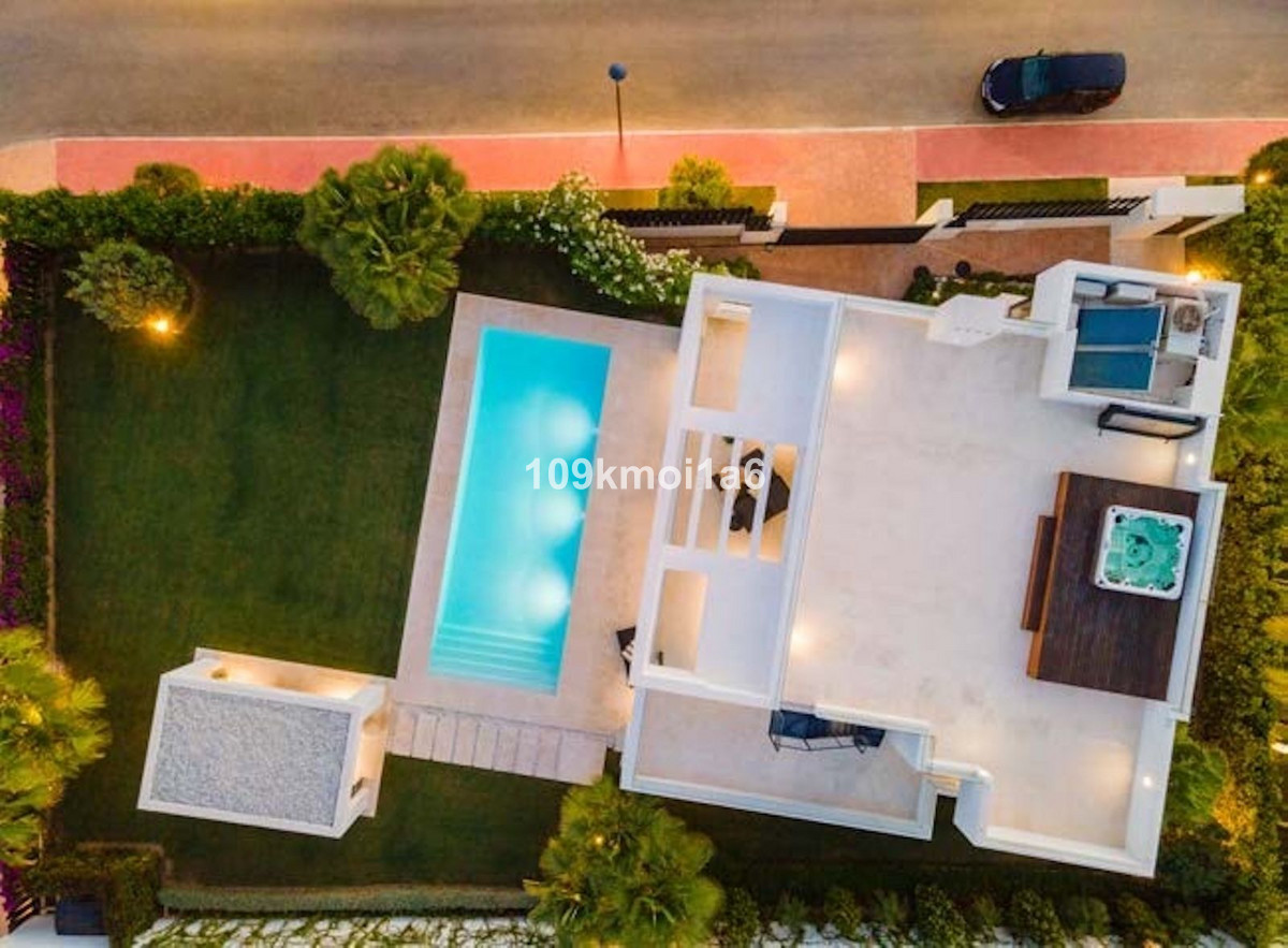 Huis te koop in Nueva Andalucía | 5 slaapkamers H5387074