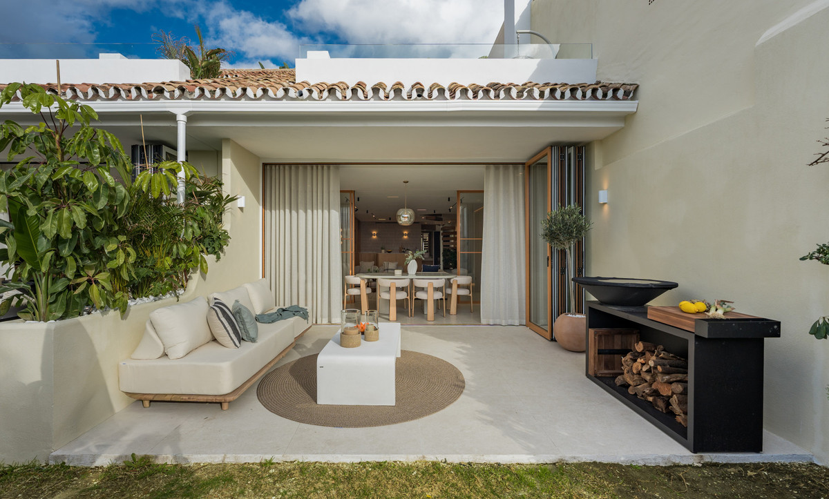 Huis te koop in Nueva Andalucía | 4 slaapkamers H5388361