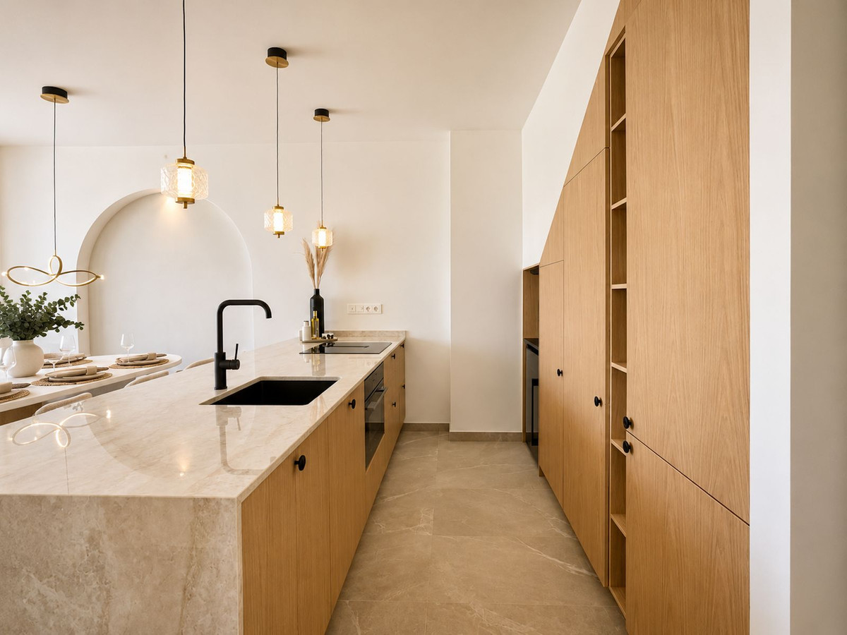 Huis te koop in Nueva Andalucía | 4 slaapkamers H5389723